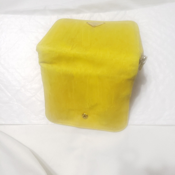 PRADA Vintage YELLOW BIFOLD CANVAS WALLET - Picture 12 of 15